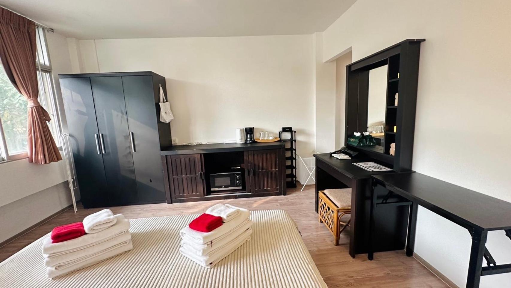 Deabak Hotel パッタヤー エクステリア 写真